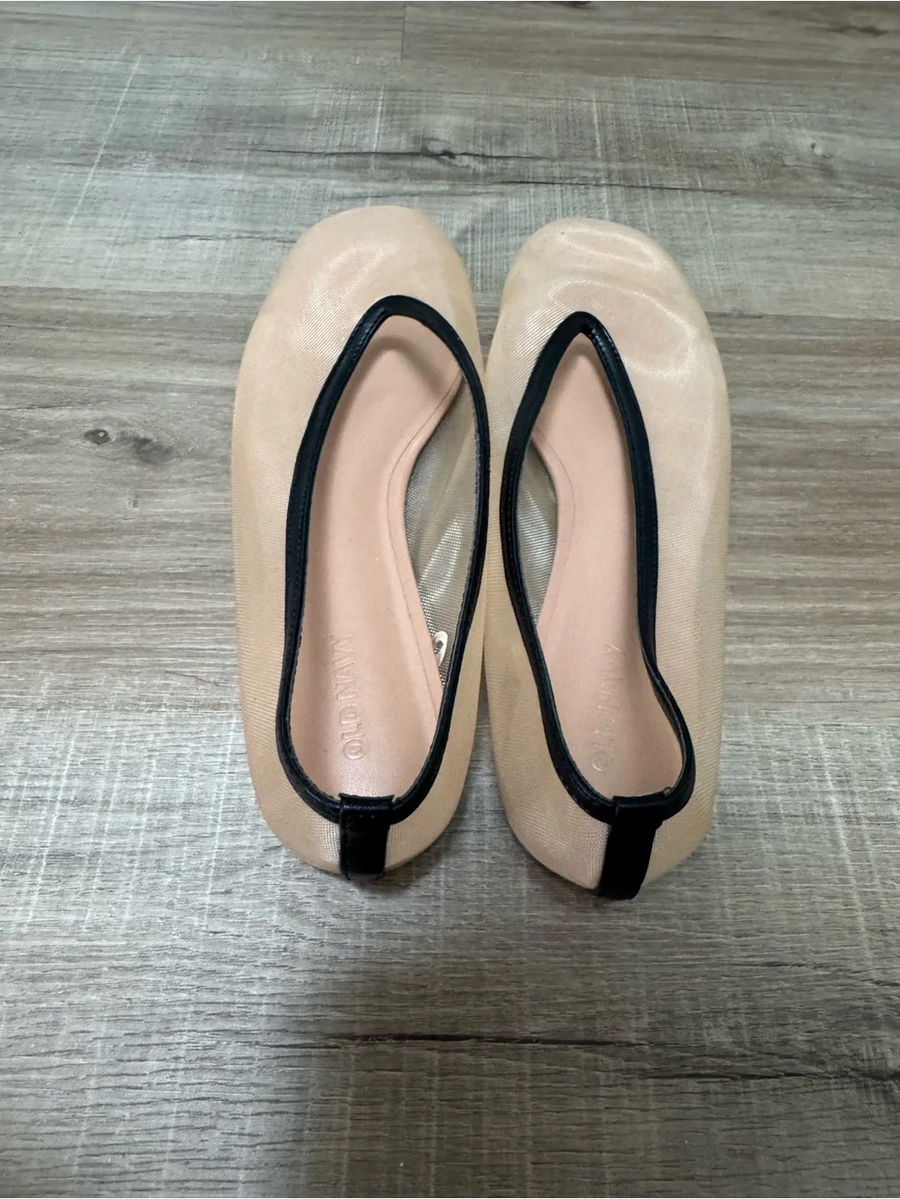 Old Navy Women’s Ballet Flat Slip-On in Nude with Black Trim